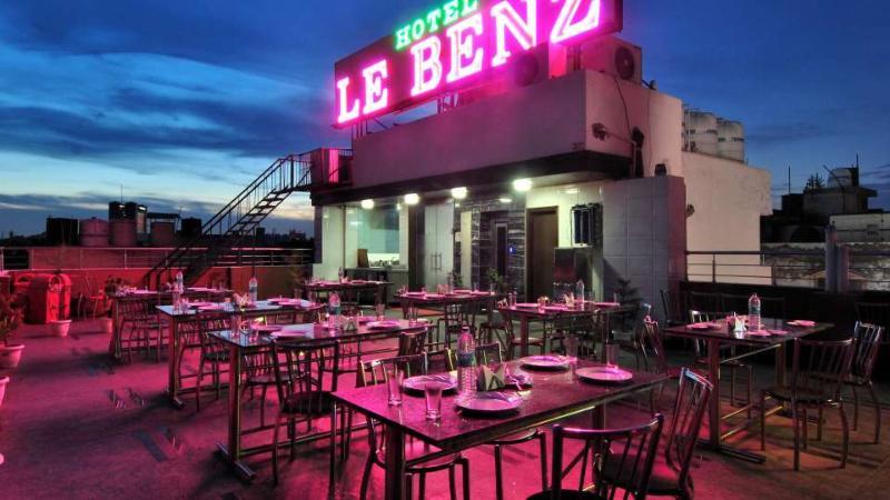 Le Benz - Free Airport Pick-up Hotel