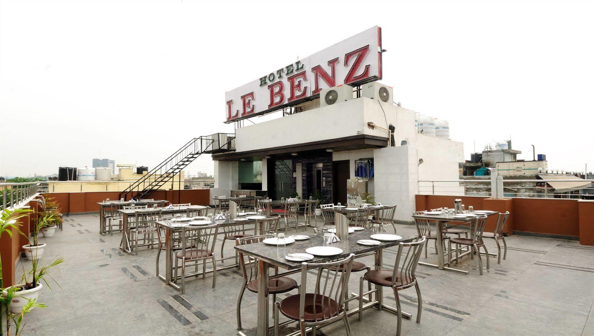 Le Benz - Free Airport Pick-up New Delhi